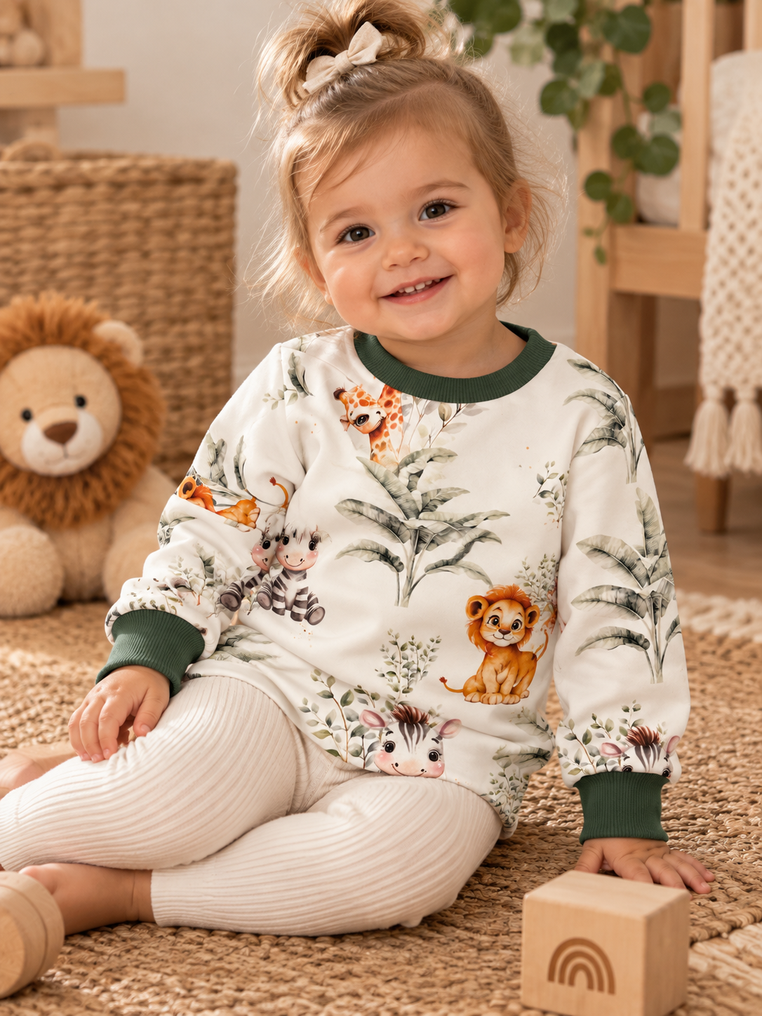 Boys/ Girls Green Safari Sweatshirt